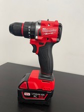 Milwaukee 18V drill