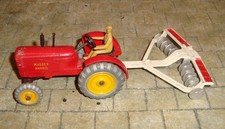 RARE DINKY TOYS MASSEY HARRIS