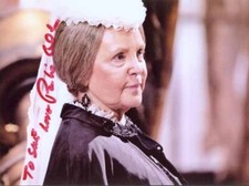 Pauline Collins - Actress - Signed Photo - COA (30786)