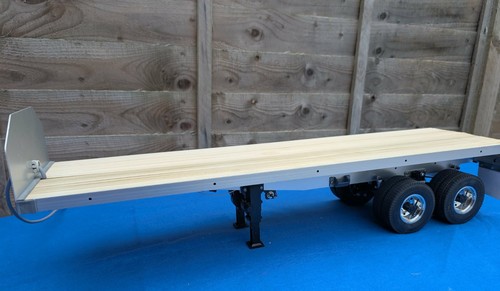 Tamiya scale flatbed - 1/14,
