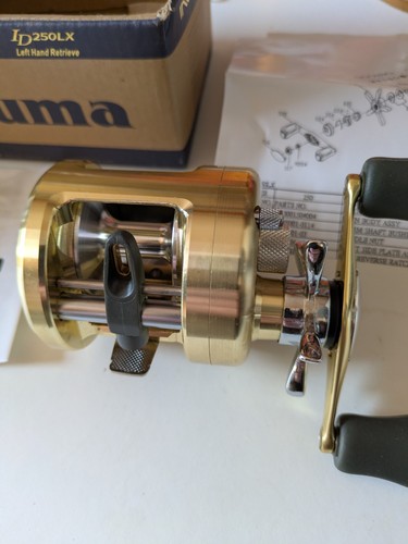 Fishing reel baitcaster - fishing,