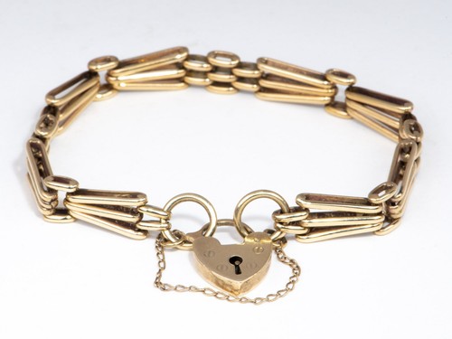 Gold vintage gate - gold,