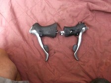 Shimano Ultegra ST 6510 Sti gear Shifters 9 x 3. ( Parts }