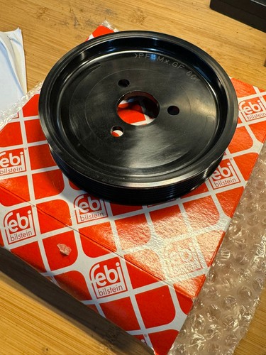Power steering pump pulley - steering,