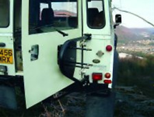 BA132 LAND ROVER SWING AWAY