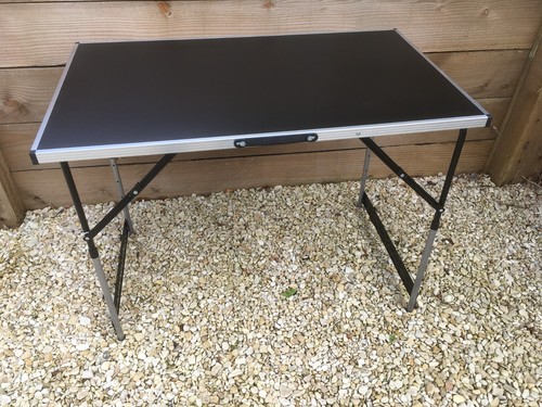 Folding trestle table 1 - folding,