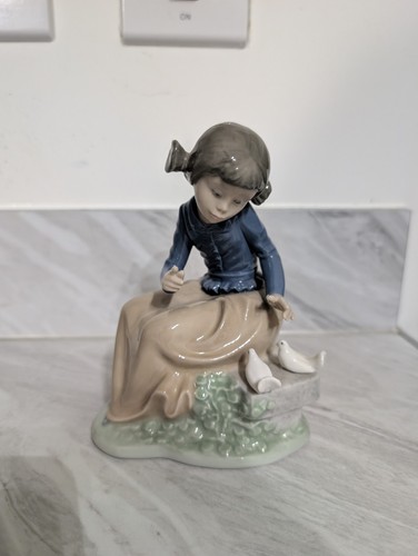 Nao lladro girl with - by, "girl