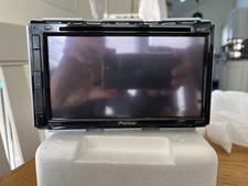 Pioneer AVH-Z5200DAB 6.8"