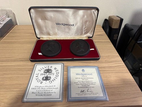 Wedgwood black basalt royal - wedgwood,