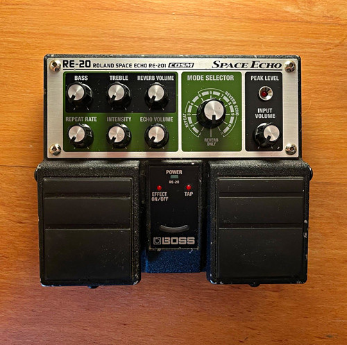 Boss roland space echo - roland,