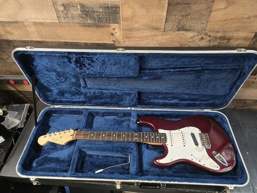 1999 fender stratocaster - 1999, mim