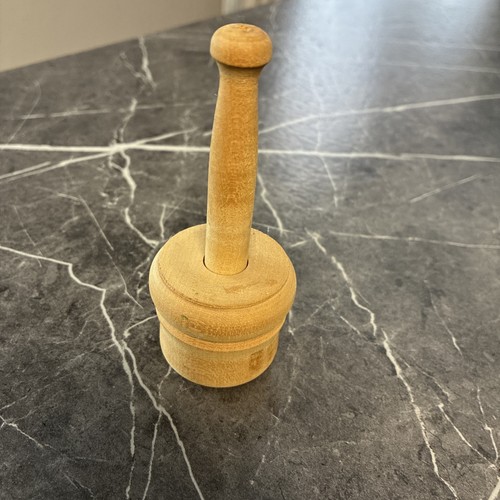 Antique wood butter - 3", pat