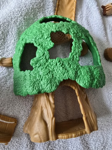 Sylvanian familes baby tree - baby,