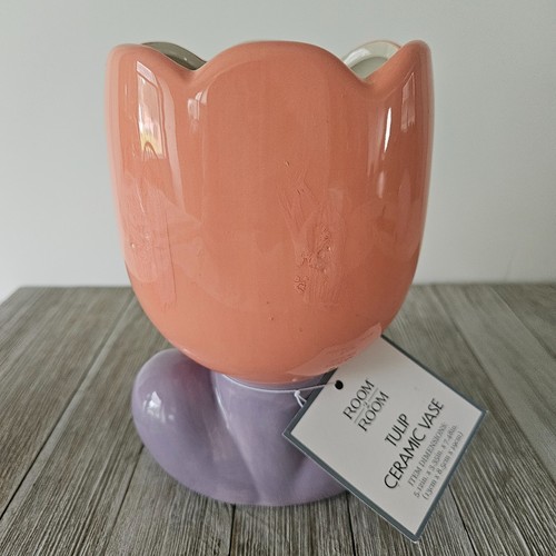 Room tulip shaped - tulip,