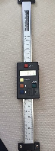 Vertical digital readout bar - digital,