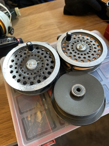 Hardy fly reels plus 1 - x2,