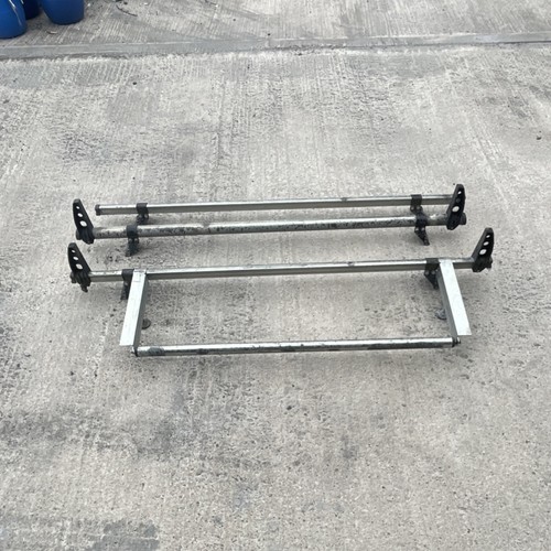 Rhino roof bars complete with - roof,