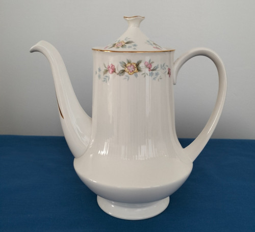 Mayfair fine bone china - bone, coffee