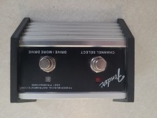 Fender 2-Button Footswitch: Channel Select-Effects On-Off Model #: 0071359000