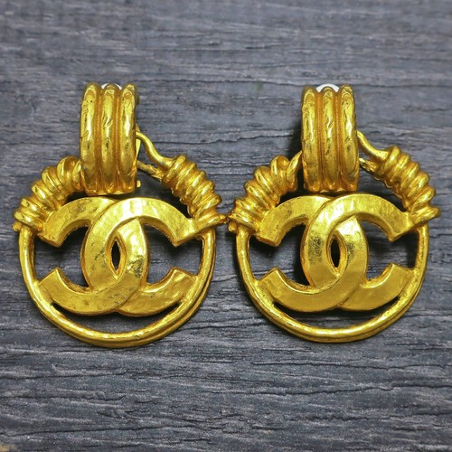 Chanel gold plated logos - chanel,