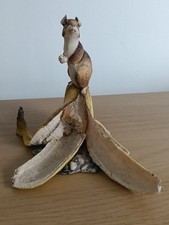 BORDER FINE ARTS, MOUSE  ON