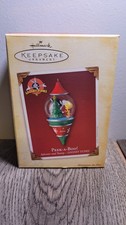 2005 Hallmark Keepsake Christmas Ornament “PEEK-A-BOO Sylvester & Tweety”