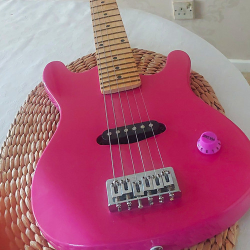 Acoustic solutions pink solid - solutions,