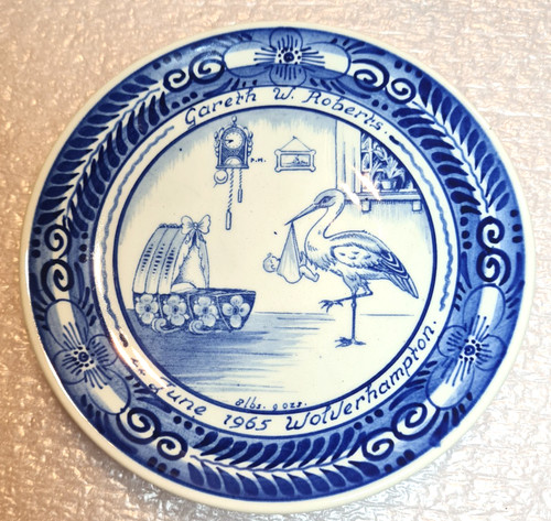 Vintage royal delft hand - royal,
