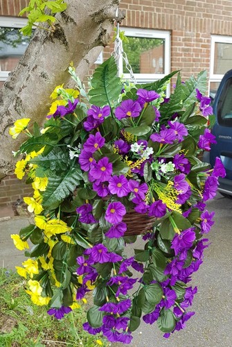 Artificial hanging basket - artificial,