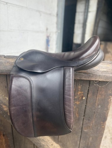 Black country saddle classic - country,