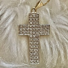 Large 9ct Gold Pendant Full