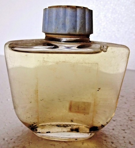 Vintage bottle bay rum - bay,