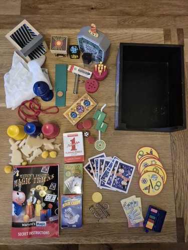 Magic trick job lot with - trick,