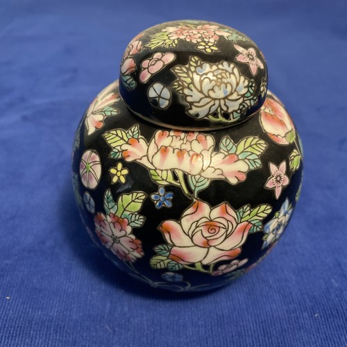 Chinese porcelain 10cm black - porcelain,