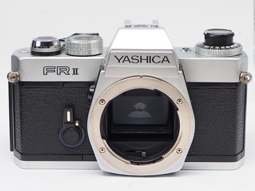 Yashica 35mm slr camera - slr,