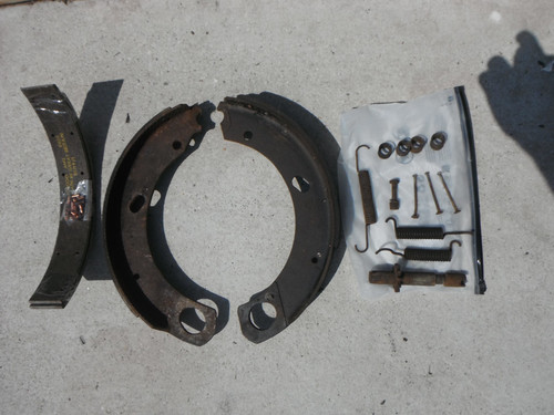 Side brake shoes ferguson - 1, shoes-