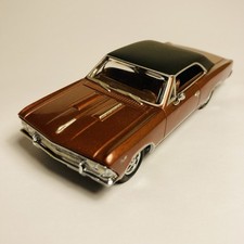 Matchbox Muscle Machines Collection - 1966 Chevy Chevelle SS 396 . 1/43  YMC08-M