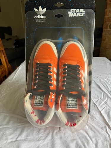 Adidas originals star wars - star,