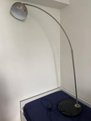 Medium arco floor - arco, standing