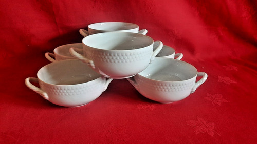 Six small white soup bowls - small,