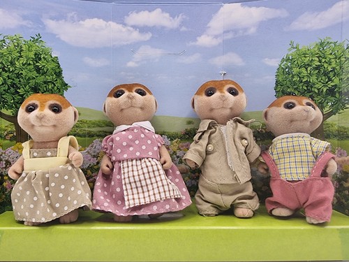 Sylvanian families spotter - families,