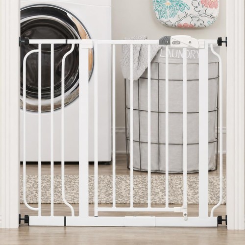 Baby safety gate for doorways - safety,