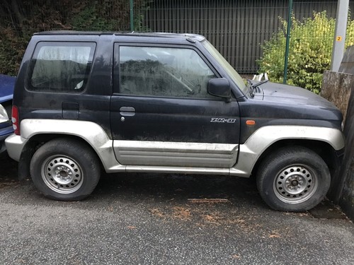 Mitsubishi pajero junior - pajero, 1996