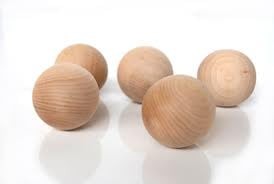 Turned wooden balls 50mm - -,
