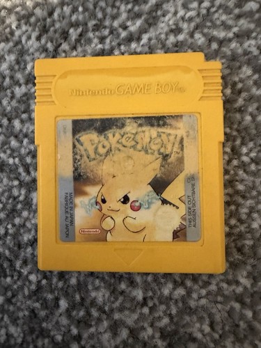 Pokemon yellow nintendo game - nintendo,