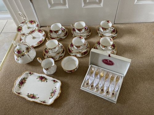 Royal albert old country roses - albert,