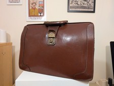 ANTIQUE CHENEY OXBLOOD LEATHER