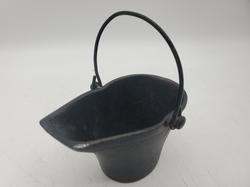 Small vintage coal ash - small, scuttle