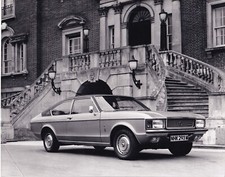 FORD GRANADA GHIA COUPE 3.0 LITRE REG No.NHK 293M, PHOTOGRAPH.