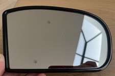 Right Exterior Mirror Glass